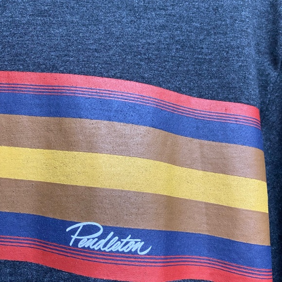 Pendleton Men's Short Sleeve T-Shirt Heathered Gray Size Medium - Picture 3 of 4